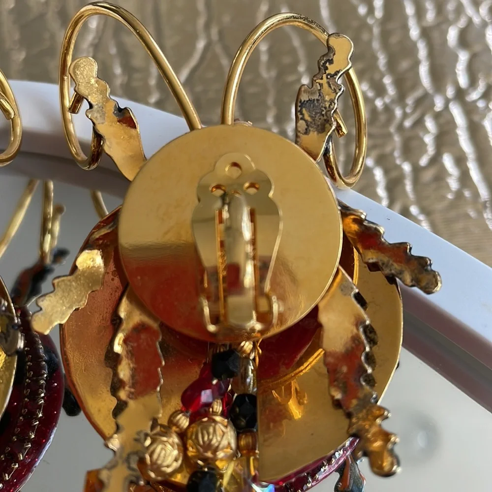 🐞HP🐞Lunch At The Ritz “CUTE AS A BUG”Ladybug HUGE Clip On Earrings - Picture 8 of 10